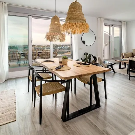 Ov - Stunning Flat In Apartment *